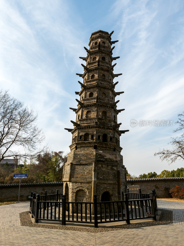 方山定林斜塔