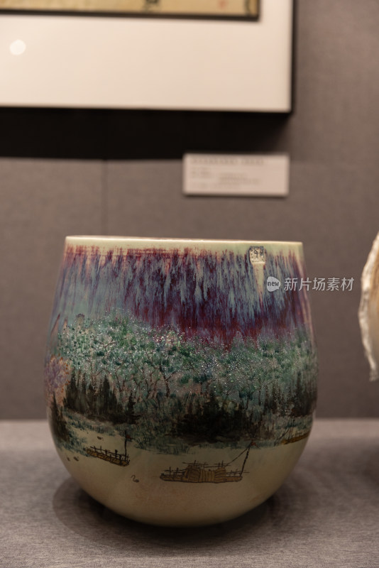 中国工艺美术馆景德镇瓷器展 花瓶