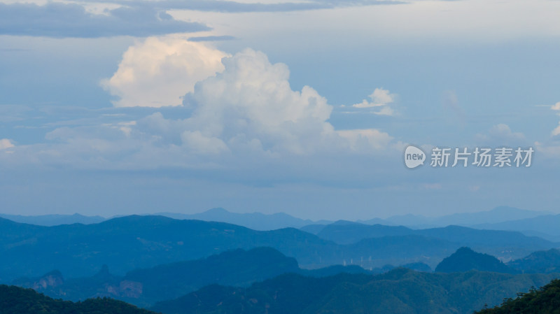 中国福建武夷山黄昏蓝调风景