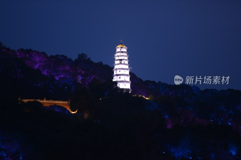 四川宜宾翠屏区白塔山夜景