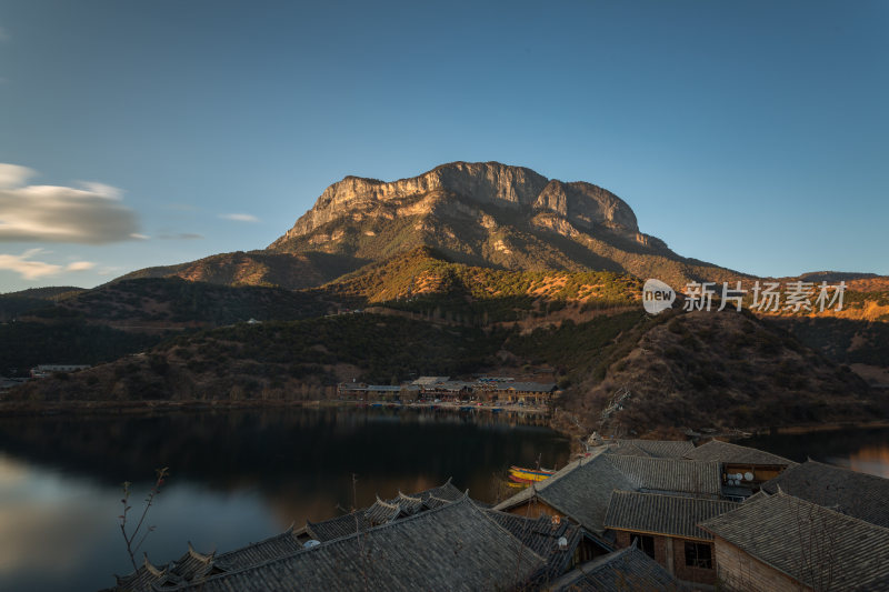 丽江泸沽湖日落