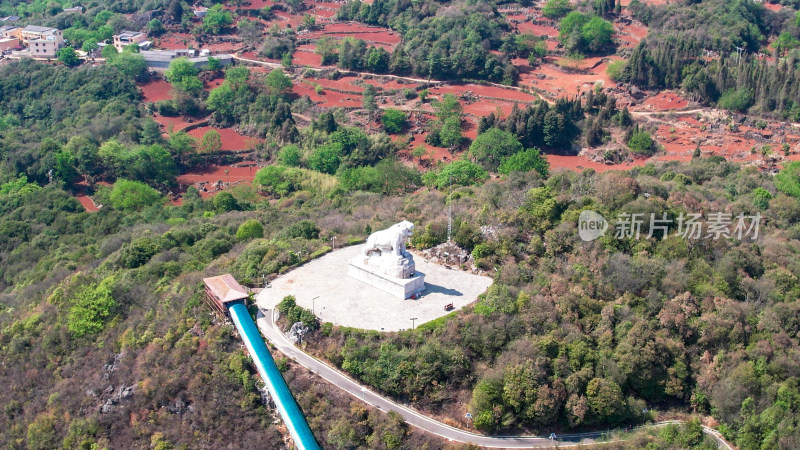 云南山川红土地航拍摄影图