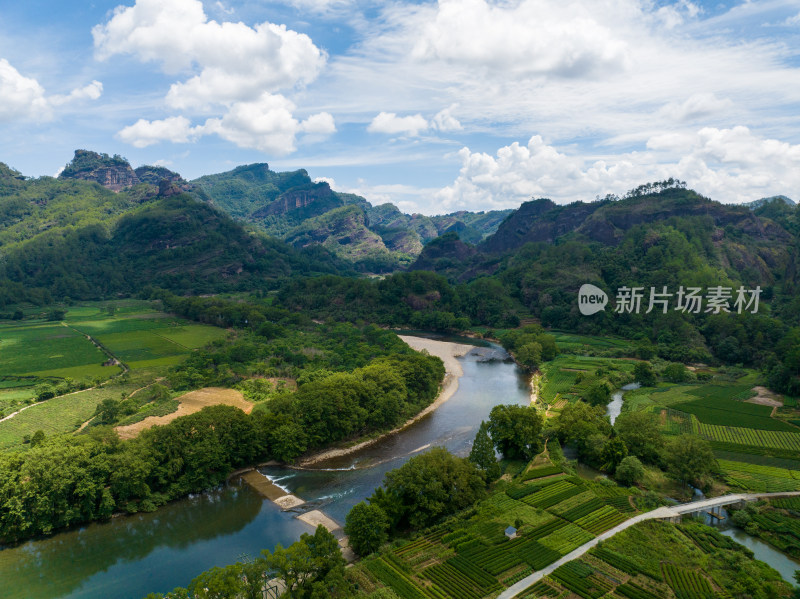 航拍福建武夷山美丽风景 山川河流