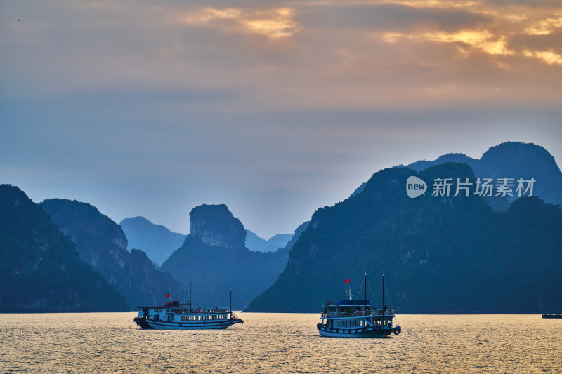 越南下龙湾自然美景