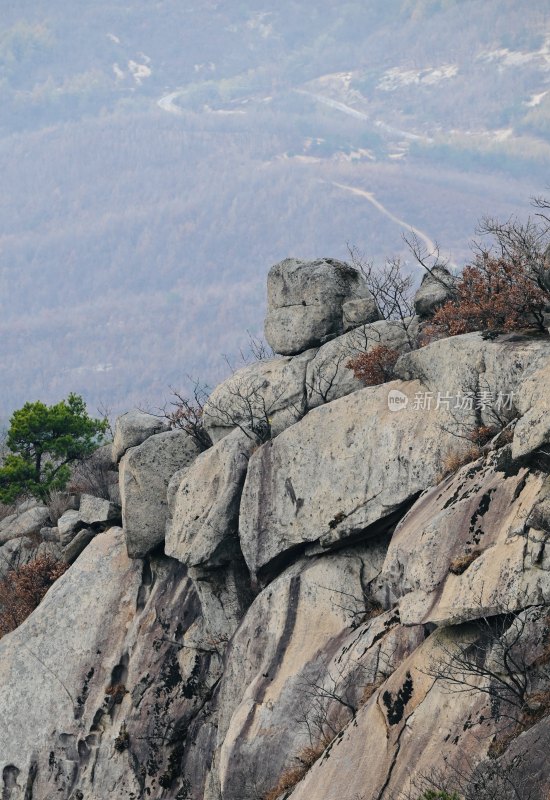 高山峻岭