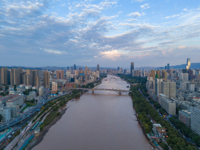 甘肃兰州城市黄河风光