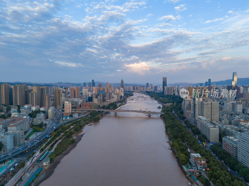 甘肃兰州城市黄河风光