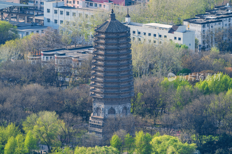 北京玲珑公园慈寿寺塔永安万寿塔