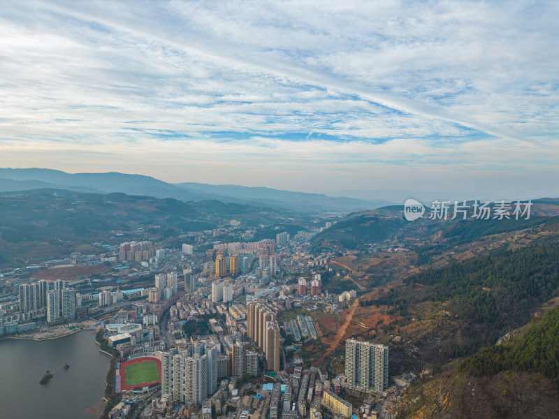 航拍云南红河州个旧市城市风光