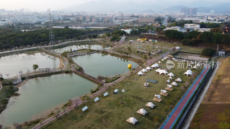 航拍广东省东莞市清溪镇契爷石水库湿地公园