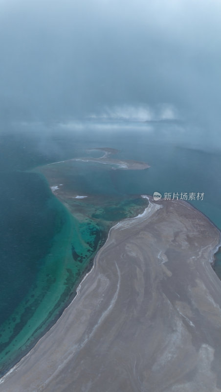 西藏阿里羌塘无人区扎日南木措高空航拍