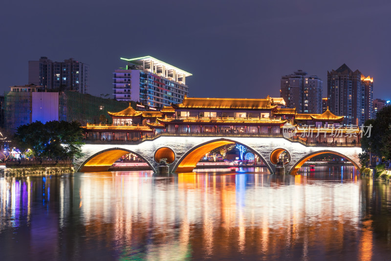 四川成都安顺廊桥夜景城市风光