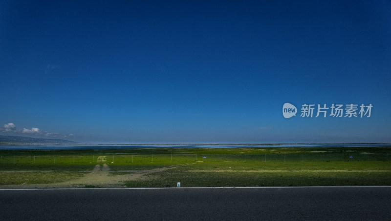 7月底的青海湖