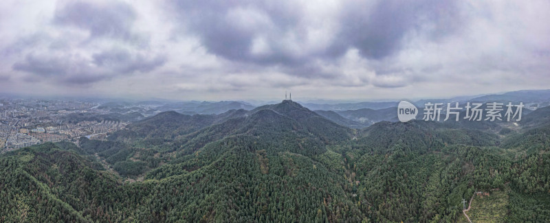 连绵起伏山川丘陵地貌航拍全景图