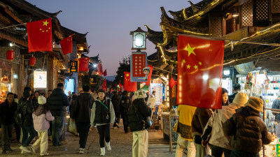 春节期间云南丽江白沙古镇综合场景