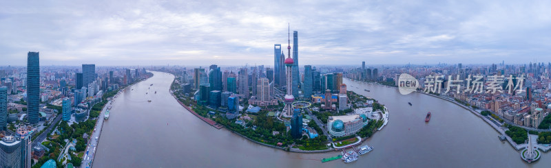 航拍上海陆家嘴和黄浦江全景