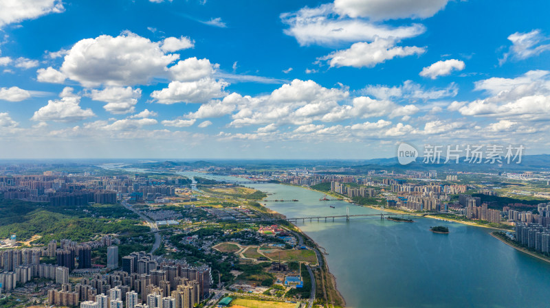 湖南长沙湘江两岸城市风光