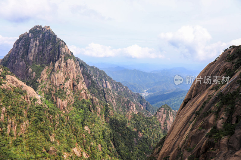 春天黄山自然风光