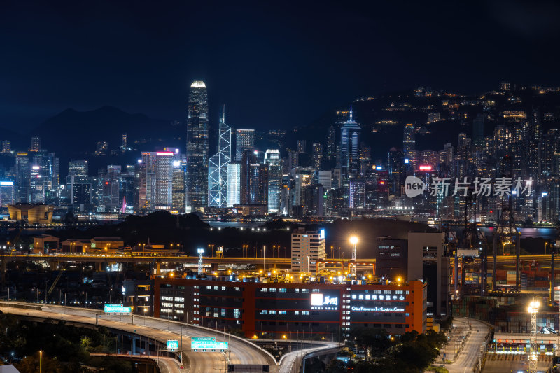 香港维多利亚港CBD中环日落夜景繁华都市