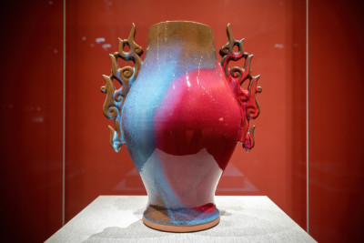 中国工艺美术馆之钧瓷作品  风火瓶