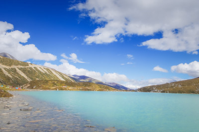 西藏山南山水自然风景