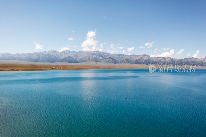 中国新疆赛里木湖夏季风景