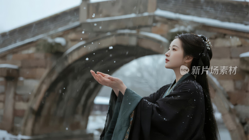 立冬古风女子雪中古桥唯美意境背景