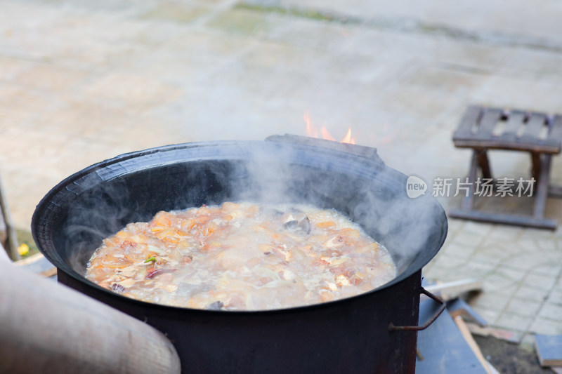 大铁锅乱炖美食