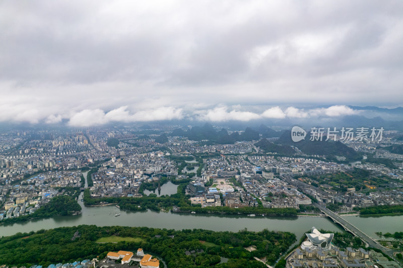 广西桂林城市清晨迷雾云海风景航拍摄影图