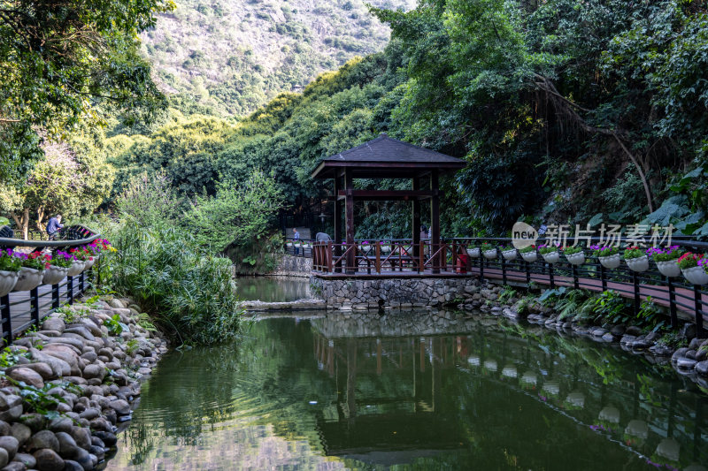 深圳南山区月亮湾公园