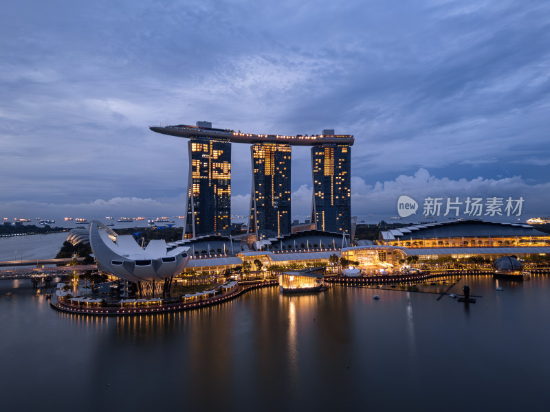 新加坡滨海湾金沙海滨奥林匹克蓝调夜景航拍