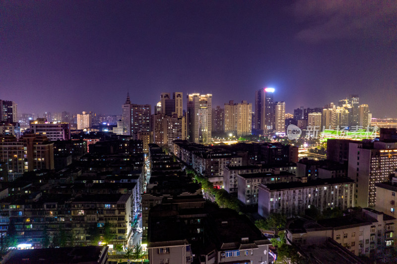 江西南昌滕王阁夜景航拍图