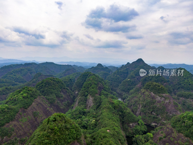 福建泰宁九龙潭上清溪丹霞地貌航拍