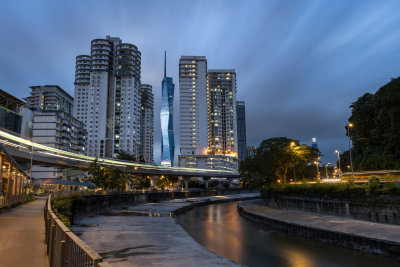 马来西亚吉隆坡莫迪卡石油双子塔夜景