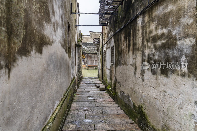 乌镇东栅古街道建筑风光