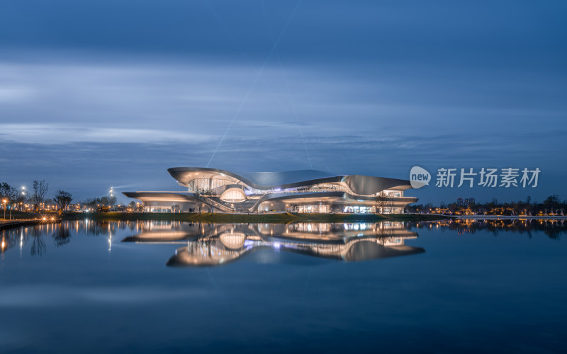 中国成都世界科幻大会郫都科幻馆夜景城市
