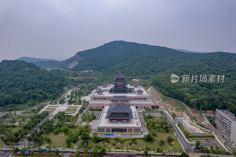 湖北襄阳城市风光旅游景区地标建筑航拍图