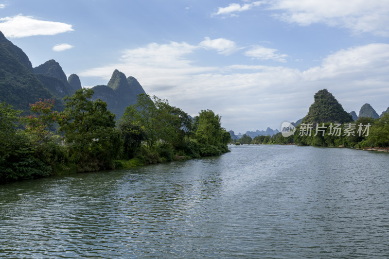 阳朔遇龙河风光