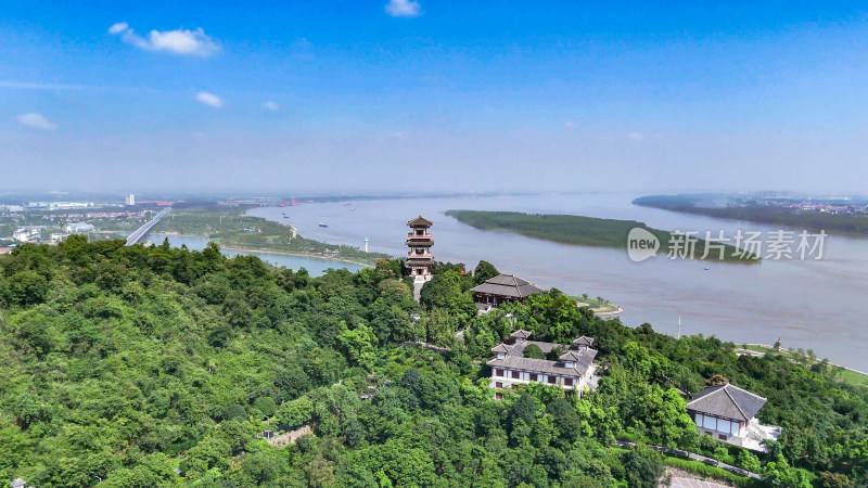 航拍湖北鄂州西山4A景区武昌阁