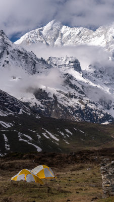 西藏日喀则珠峰东坡嘎玛沟喜马拉雅山脉雪山