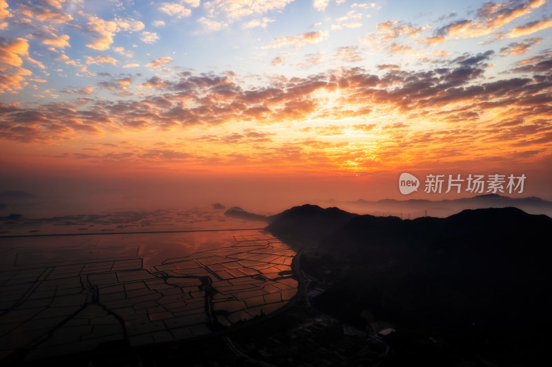 福建霞浦滩涂海上日出朝霞自然风光