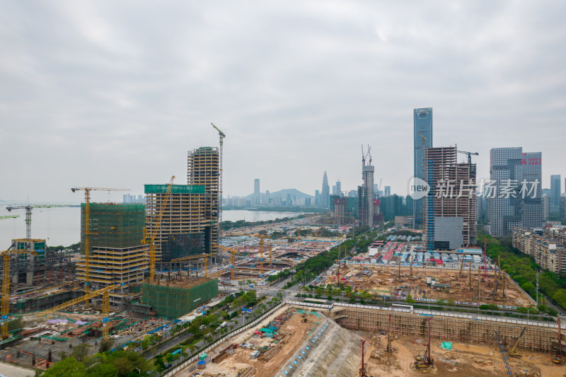 深圳湾超级总部基地建设工地