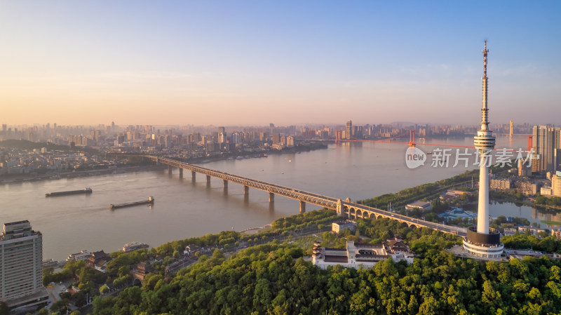 武汉地标建筑龟山电视塔附近城市航拍