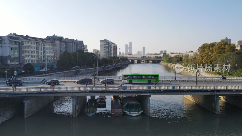 航拍南京秦淮河城市桥梁