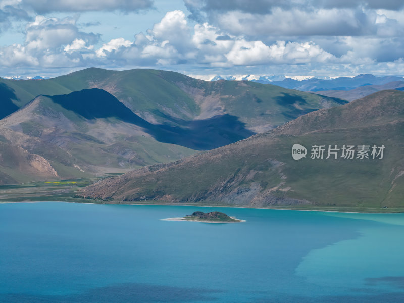 西藏山南羊卓雍措高空航拍