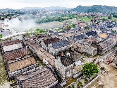 中国广东省清远市佛冈县龙山镇上岳古村