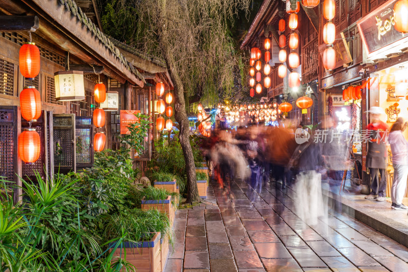 四川成都锦里古街夜景