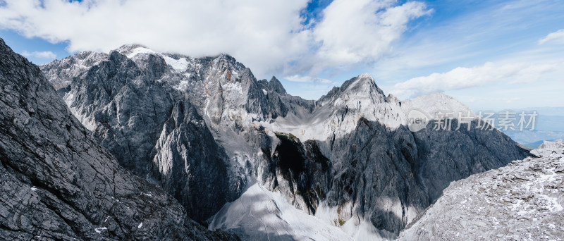 丽江玉龙雪山大峡谷