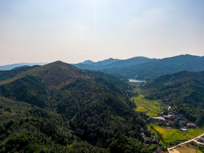 南方丘陵山川地貌航拍