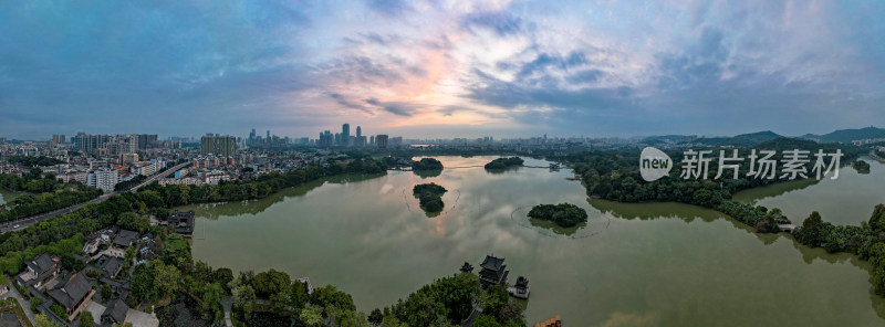 广东惠州西湖日出航拍全景图